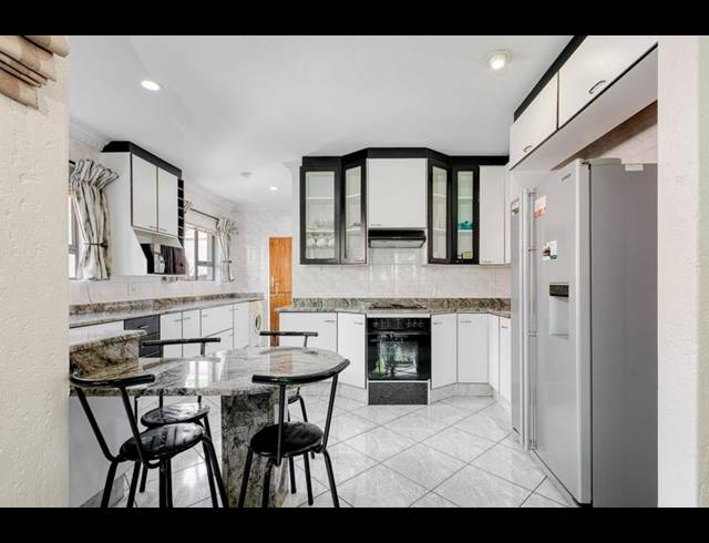 4 BEDROOM PROPERTY TO RENT IN DAINFERN GOLF ESTATE